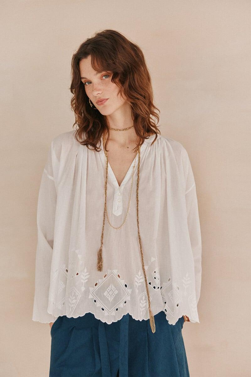 Pedro Del Hierro Casandra. Blusón Bordado