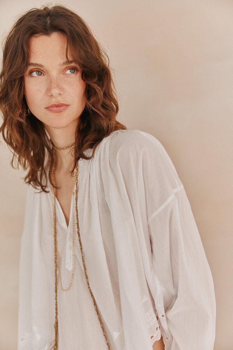 Pedro Del Hierro Casandra. Blusón Bordado