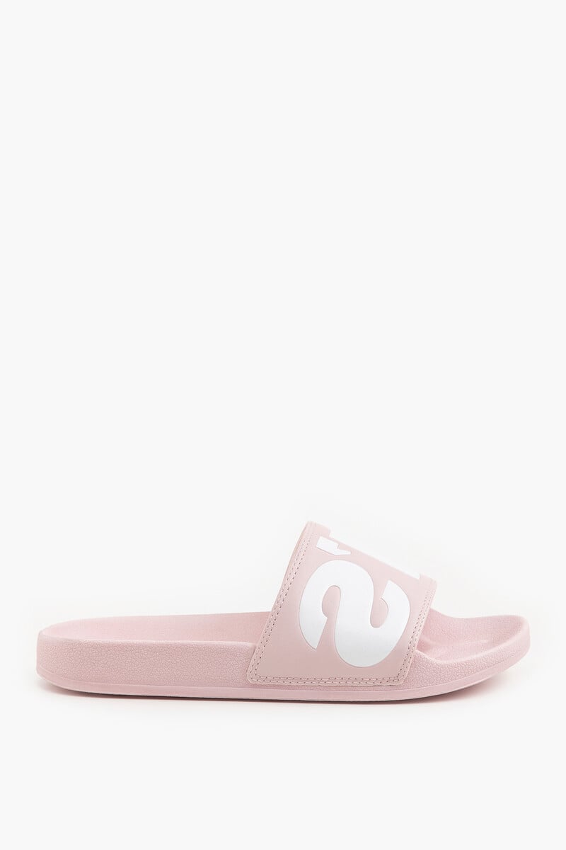 pedro del hierro Chanclas June L S