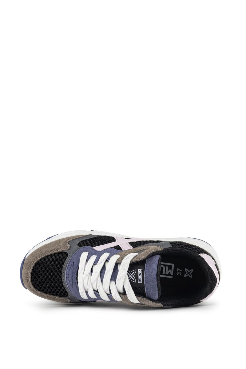 Pedro Del Hierro Deportiva Mali 43