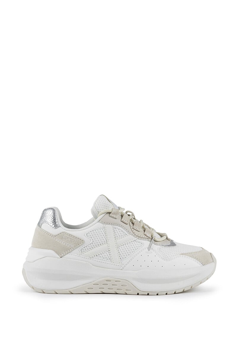 pedro del hierro Deportiva nexa wmn 10