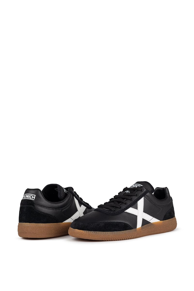 Pedro Del Hierro Deportiva Rumba 01