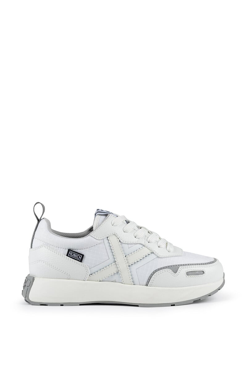 pedro del hierro Deportiva xemine 70