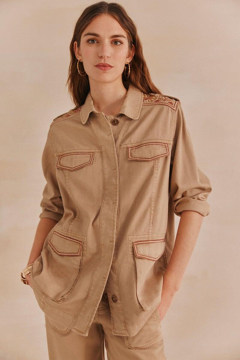 Pedro Del Hierro Ediana. Chaqueta Bordada