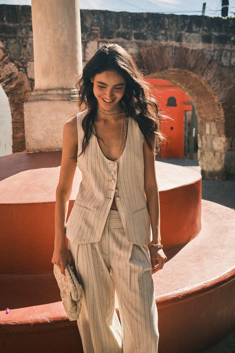 pedro del hierro Enri. Chaleco rayas lurex