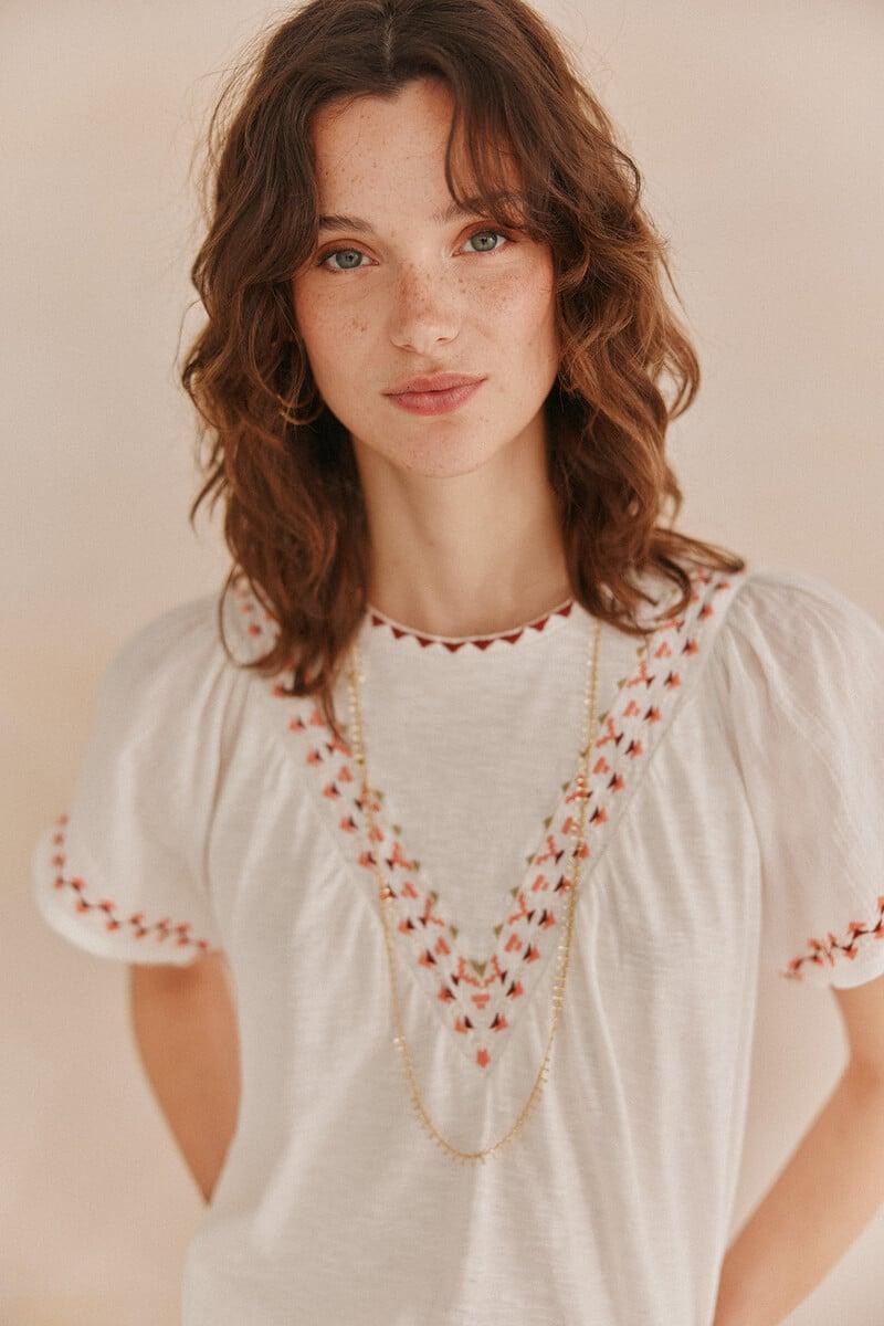 pedro del hierro Felisa. Camiseta bordados