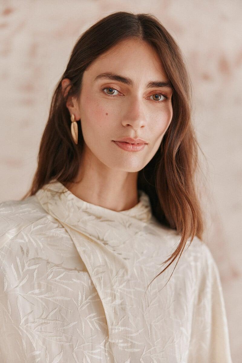 pedro del hierro Fortia. Blusa nudo