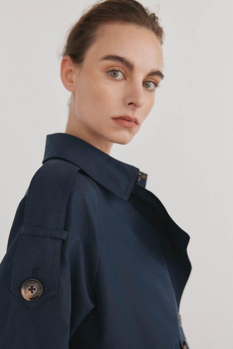 pedro del hierro Gabardina corta lisa