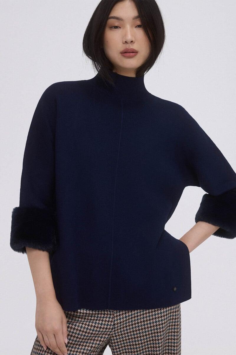 Pedro Del Hierro Jersey Tipo Capa Pelo En El Puño