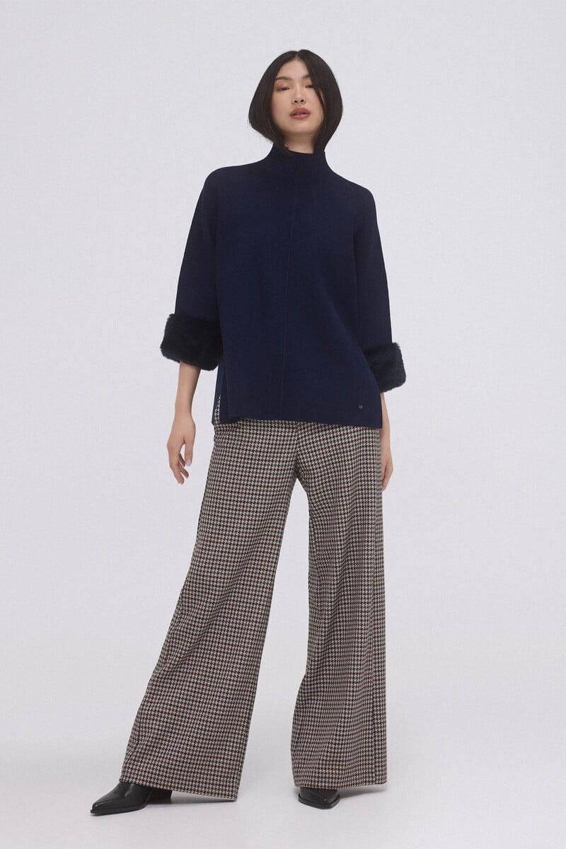 Pedro Del Hierro Jersey Tipo Capa Pelo En El Puño