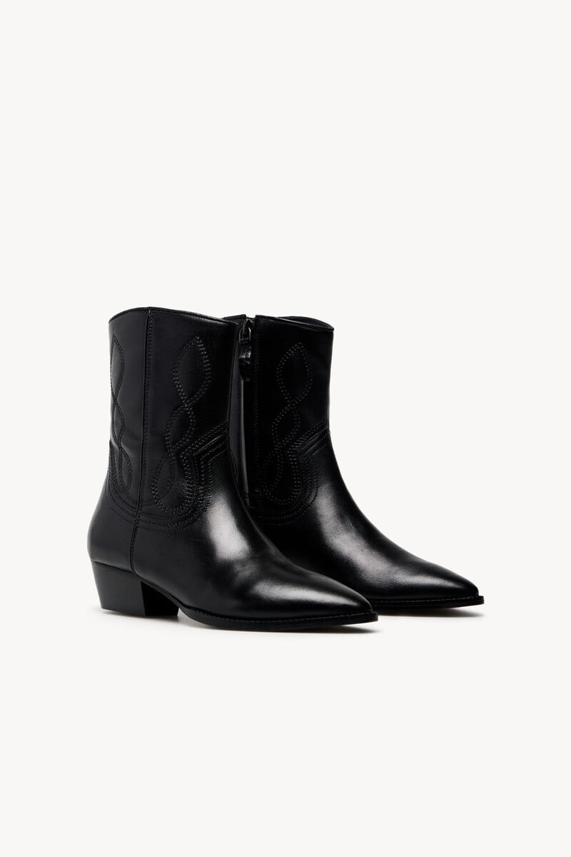 Pedro Del Hierro Maitane. Botines De Piel