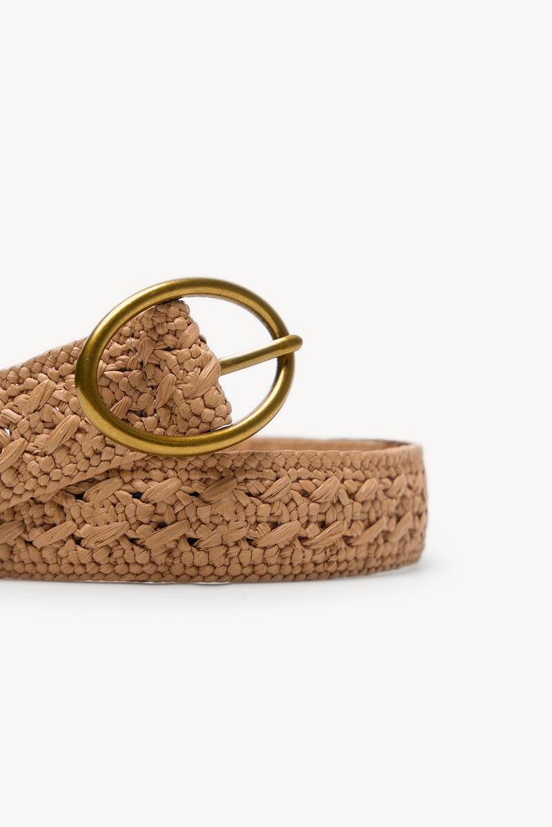 pedro del hierro Mauricia. Cinturón rafia