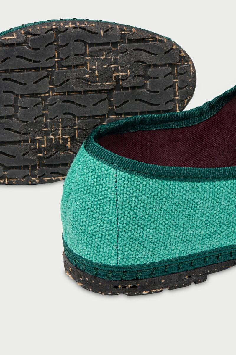 Pedro Del Hierro Mercedita De Lino