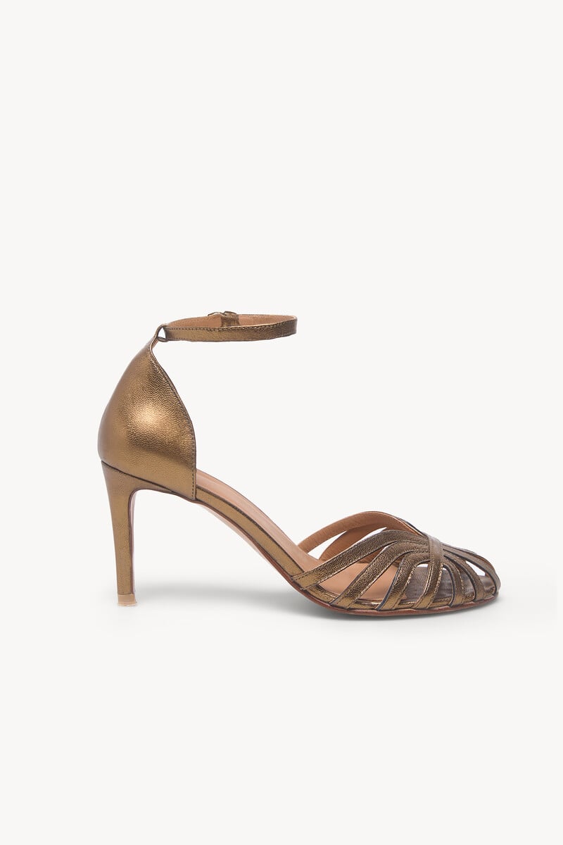 pedro del hierro Mireia. Sandalias de piel