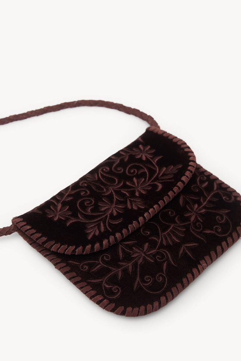 Pedro Del Hierro Naroa. Bolso Terciopelo Bordado