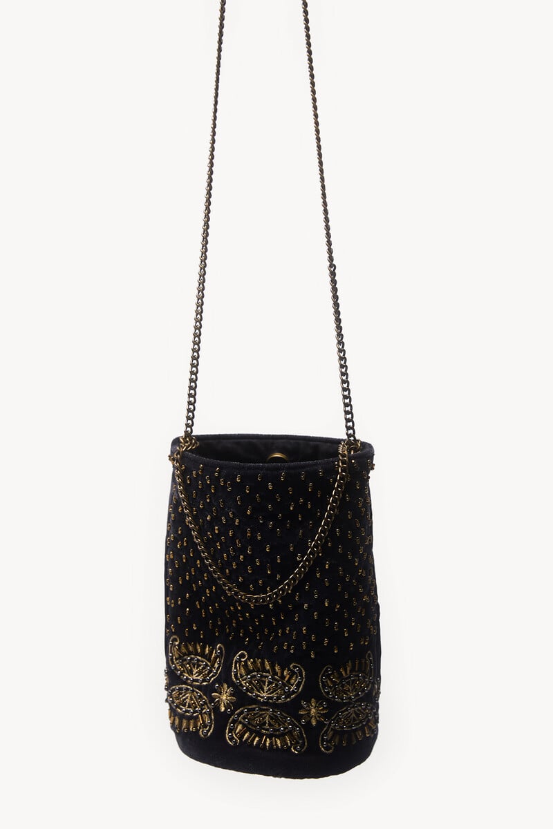 Pedro Del Hierro Neila. Bolso Terciopelo Abalorios