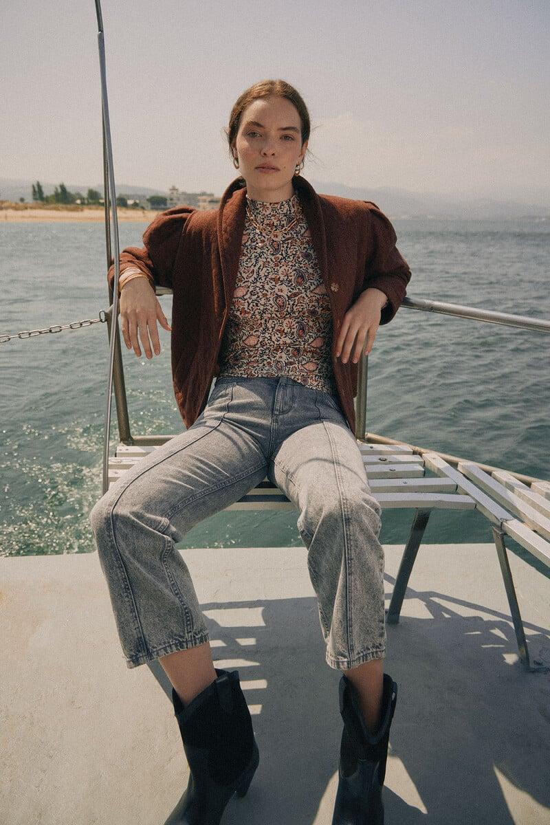 pedro del hierro Olinda. Jeans rectos con cortes