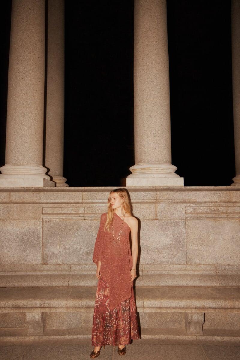 Pedro Del Hierro Olivia. Falda Canesú