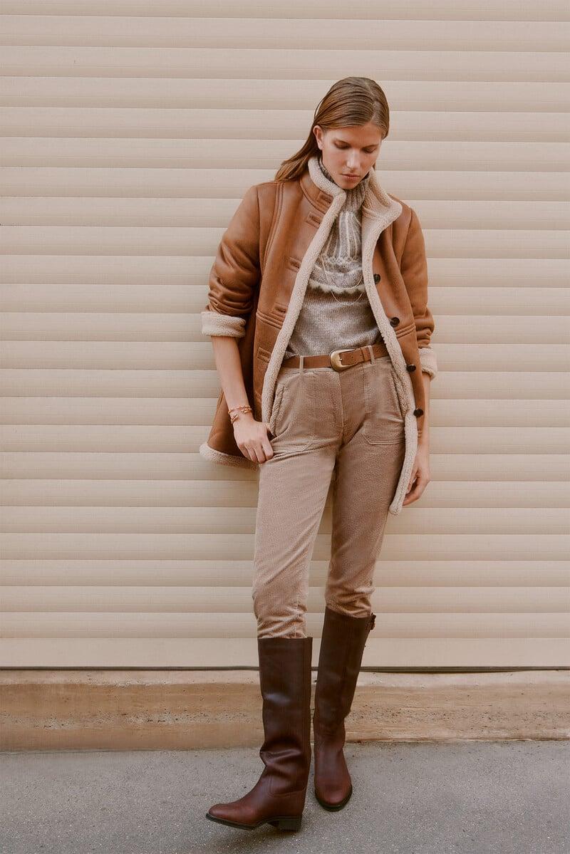 pedro del hierro Padme. Pantalón recto de pana