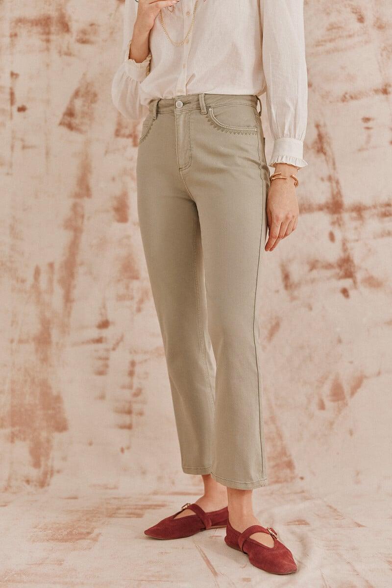 Pedro Del Hierro Piedad. Jeans Bordados