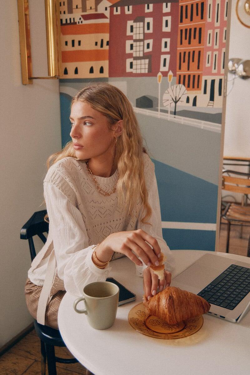 Pedro Del Hierro Tiara. Chaleco Estrcutura Calada