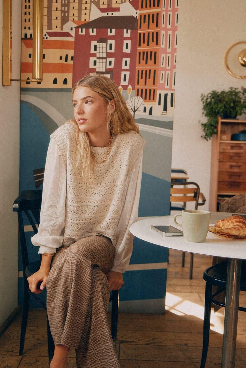 pedro del hierro Tiara. Chaleco estrcutura calada