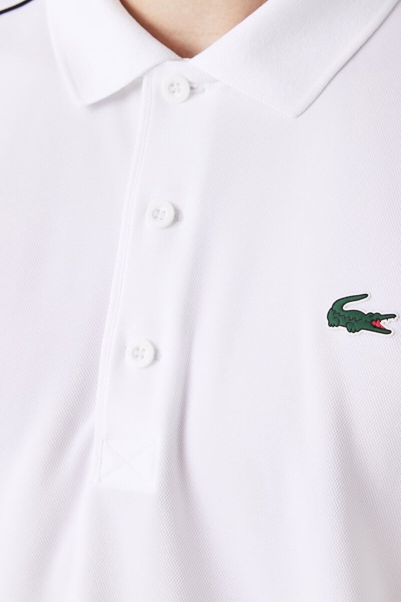 Pedro Del Hierro Polo Con Ribetes En Contraste En Los Hombros Y Los Extremos De Las Mangas