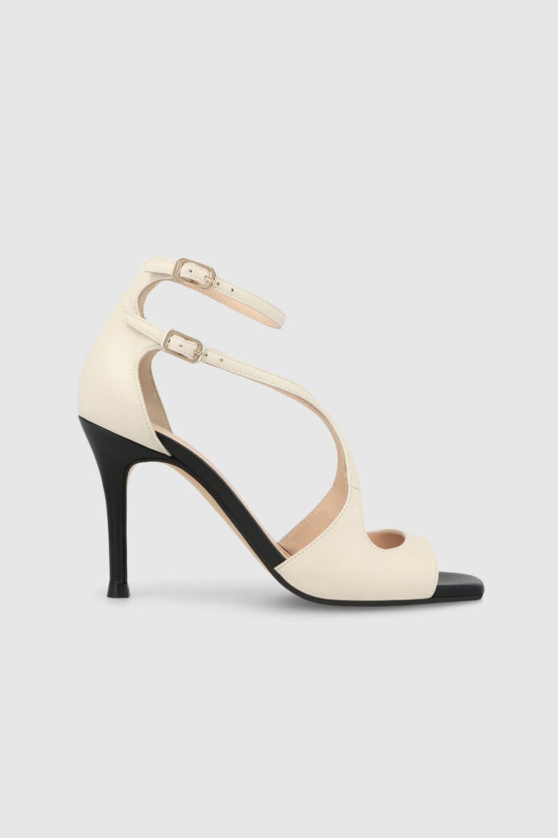 pedro del hierro Sandalias de mujer en piel combinada con tacón