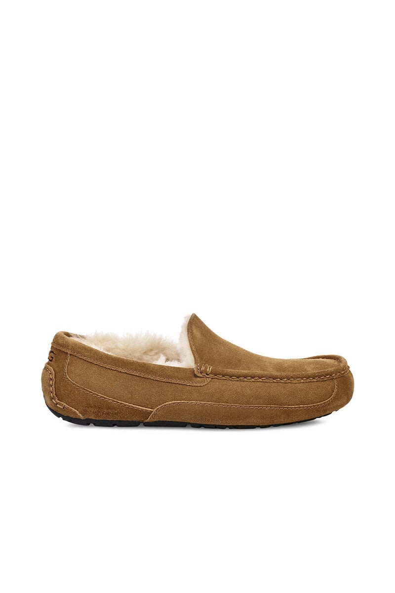 pedro del hierro Slipper cerrada suede Ascot. Marca UGG