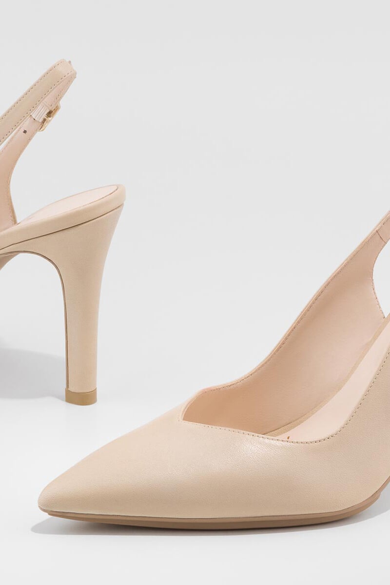 Pedro Del Hierro Zapatos De Salón Destalonado En Beige