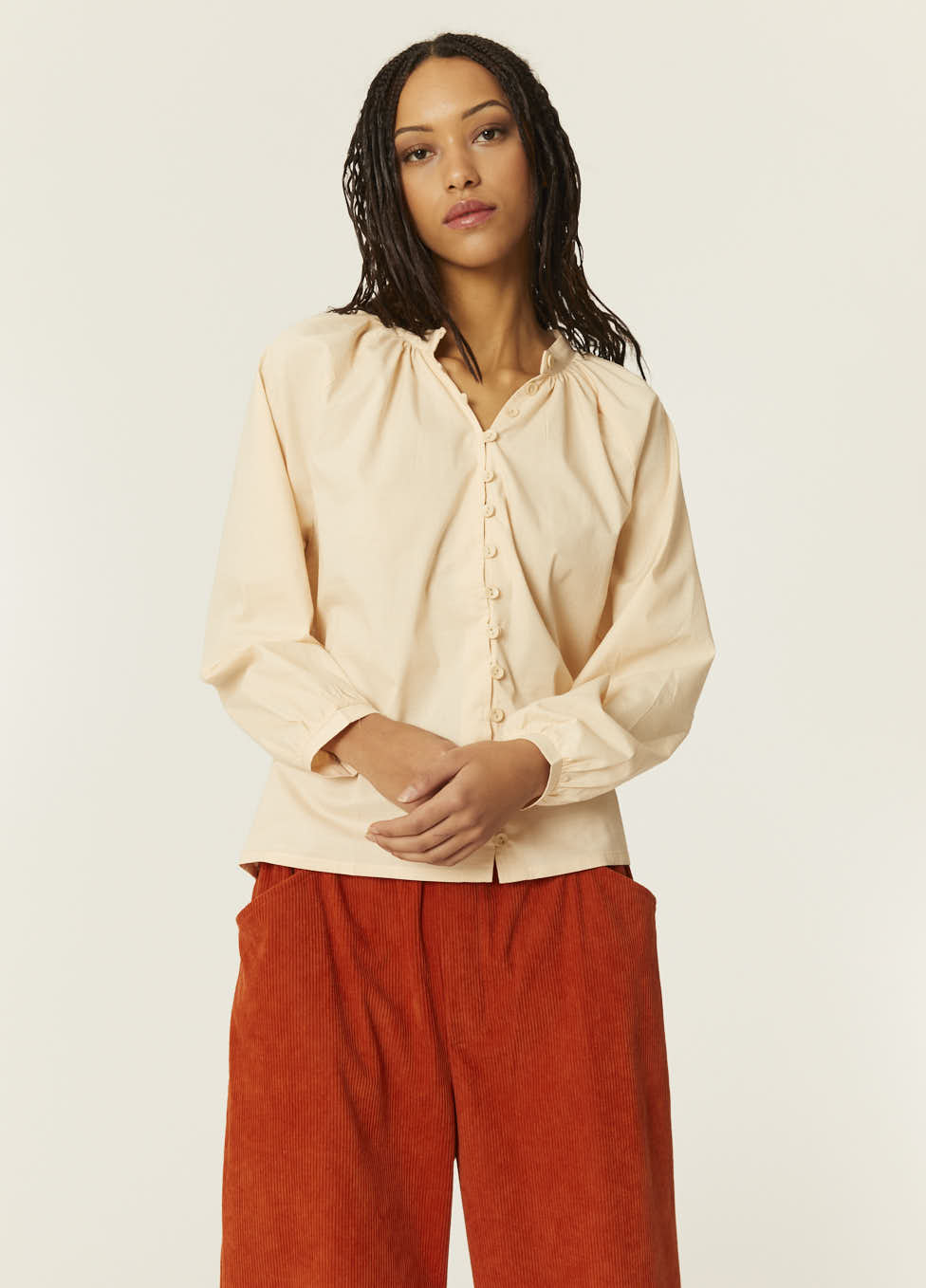 Pepaloves BLUSA MAO BEIGE