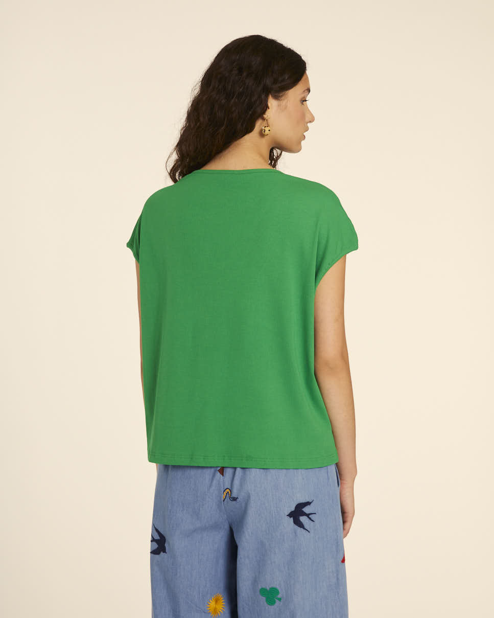 Pepaloves CAMISETA AMPLIA CUELLO PICO VERDE