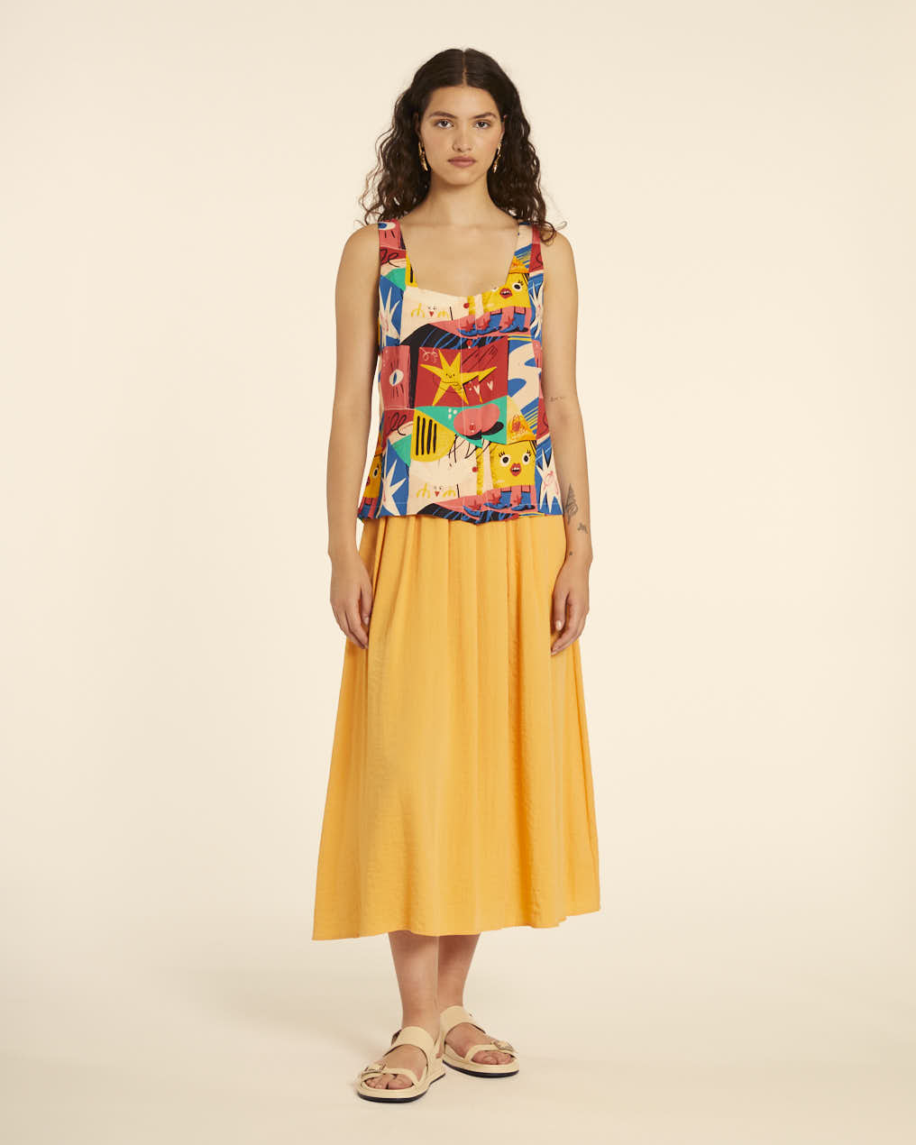 Pepaloves TOP ABOTONADO COMIC