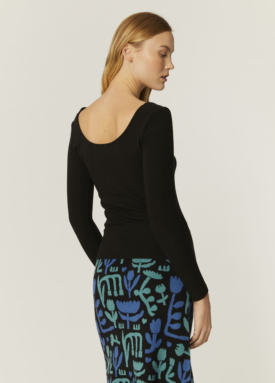 Pepaloves TOP CANALE CUELLO U NEGRO