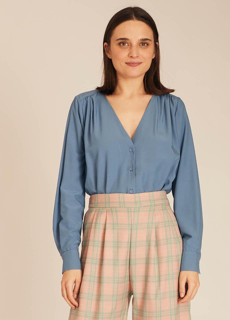 Pepaloves VNECK SILKY SHIRT BLUE