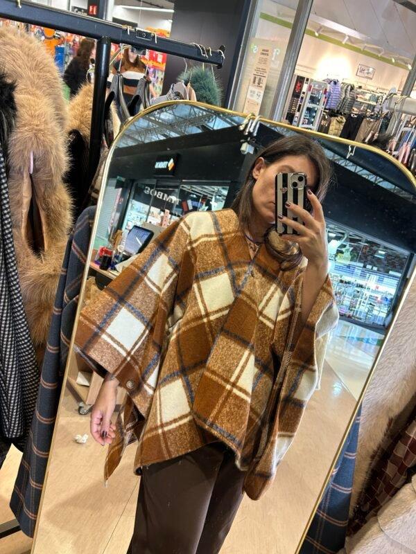 Peperosa Capa Escocesa