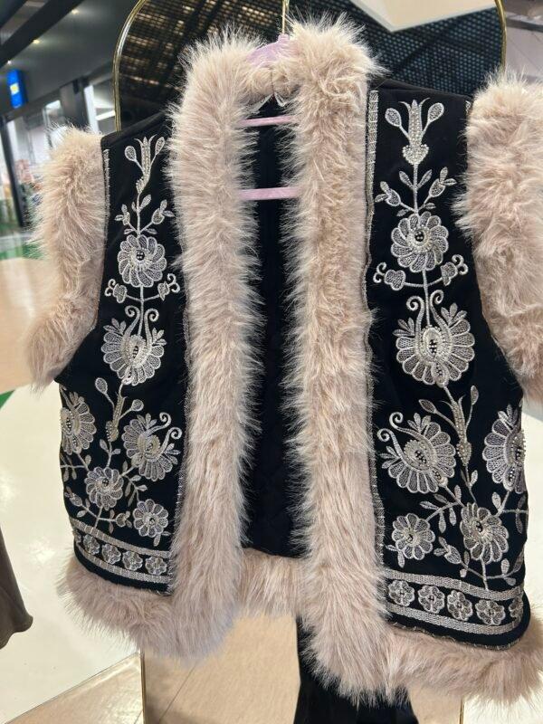 peperosa Chaleco bordado