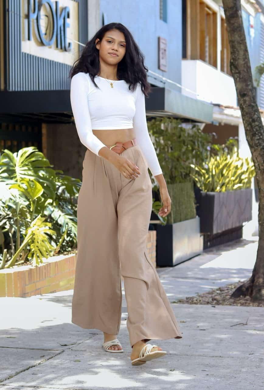 Pepita Pérez Crop Top Marina (Varios Colores Disponibles)