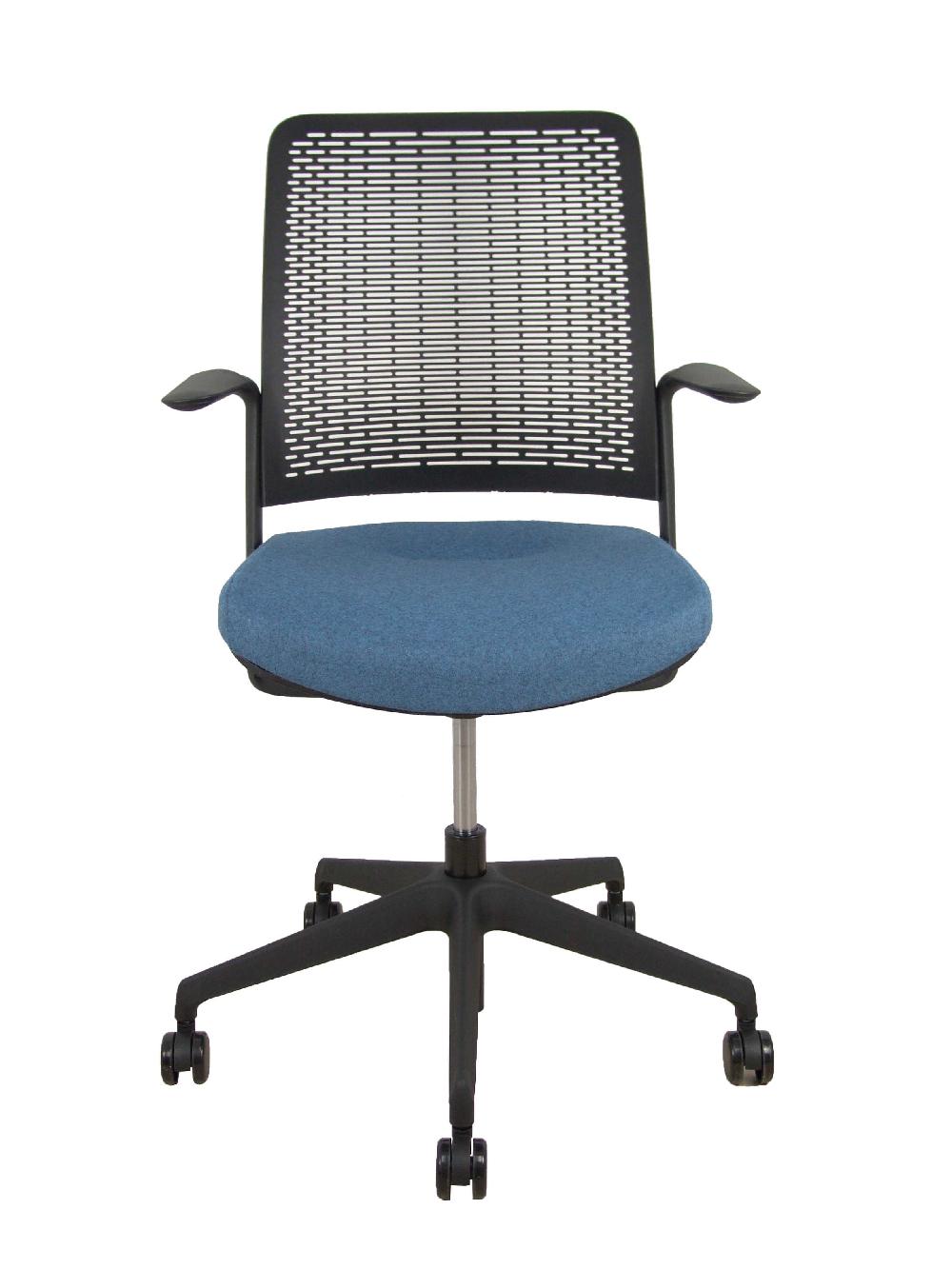Piqueras Y Crespo Silla WithMe Negra Asiento Blazer Azul Petróleo