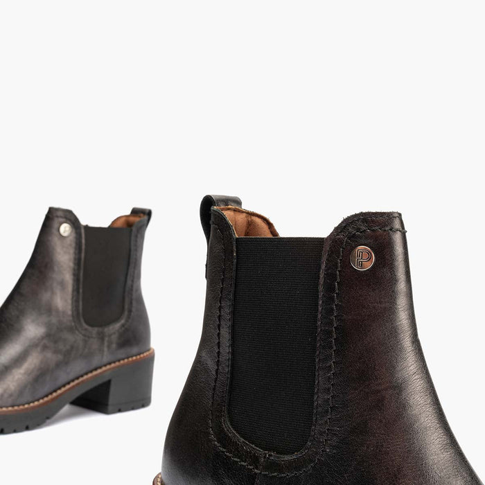 Pitillos Botín Chelsea En Laminado Para Mujer Color Antracita