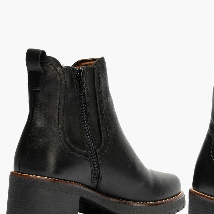 pitillos Botín Chelsea en Napa de mujer color negro