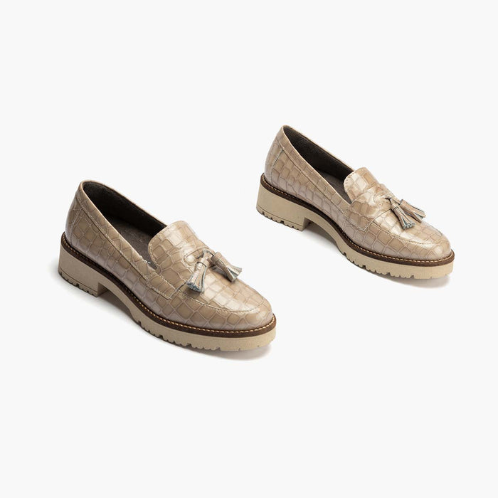 Pitillos Mocasín Con Borlas Para Mujer Color Piedra