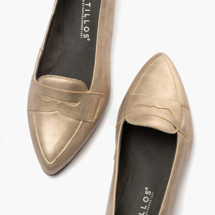 Pitillos Mocasín En Laminado Para Mujer Color Piedra