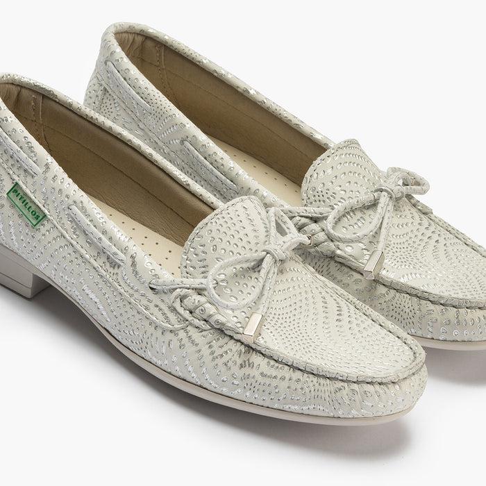 pitillos Mocasines de mujer con adorno de lazo y tacón PLATA