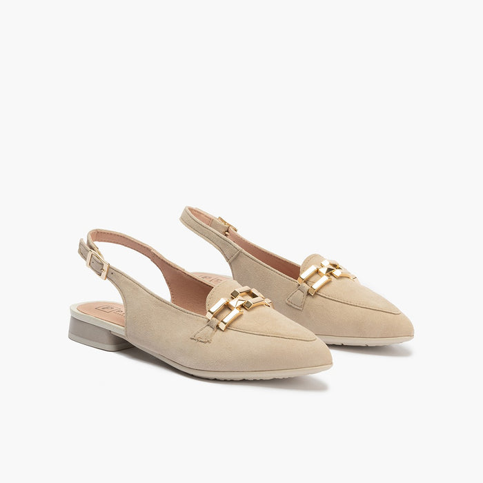 pitillos Mocasines de mujer destalonados en piel ante con adorno cadena metálica BLANCO