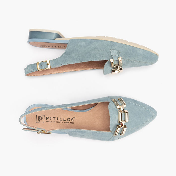 pitillos Mocasines de mujer destalonados en piel ante con adorno cadena metálica AZUL