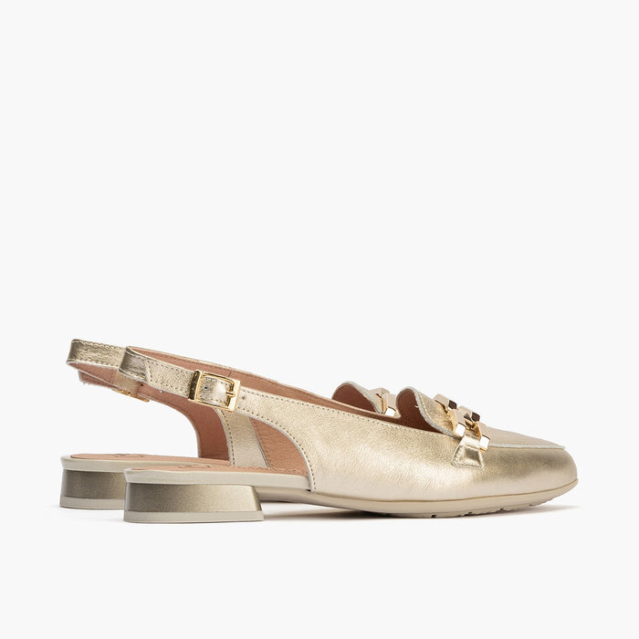 Pitillos Mocasines De Mujer Destalonados En Piel Laminada Con Adorno Cadena Metálica DORADO