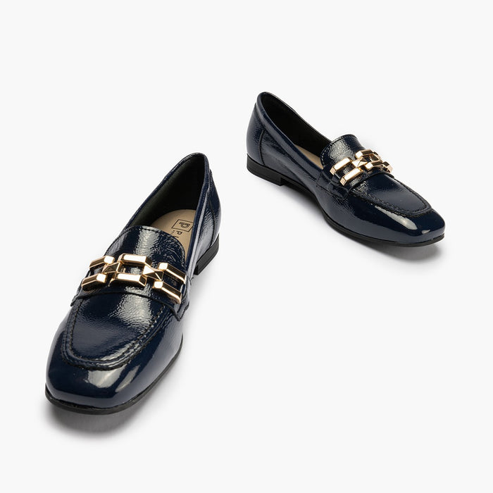 pitillos Mocasines de mujer en piel charol con adorno y tacón bajo AZUL