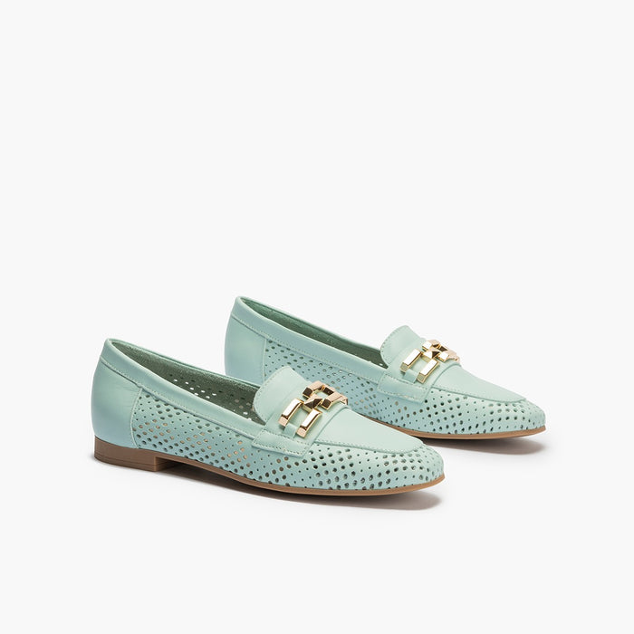 Pitillos Mocasines De Mujer En Piel Picados Con Adorno Y Tacón Bajo AZUL