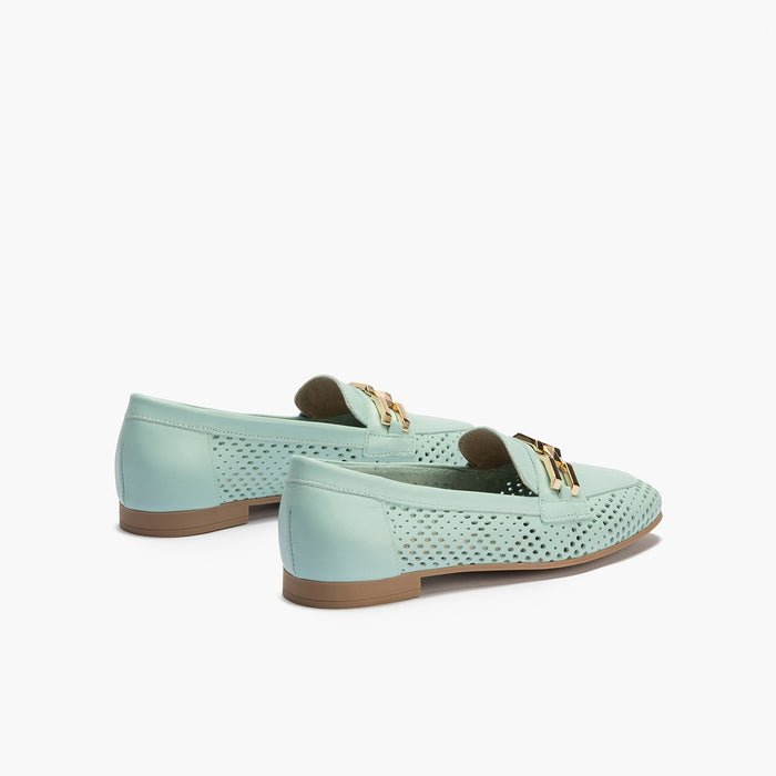 Pitillos Mocasines De Mujer En Piel Picados Con Adorno Y Tacón Bajo AZUL